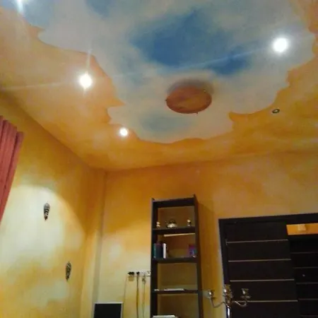 Hostel Elegance On A Budget - For Rent In Center