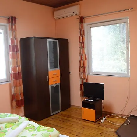 Elegance On A Budget - For Rent In Center Sofia